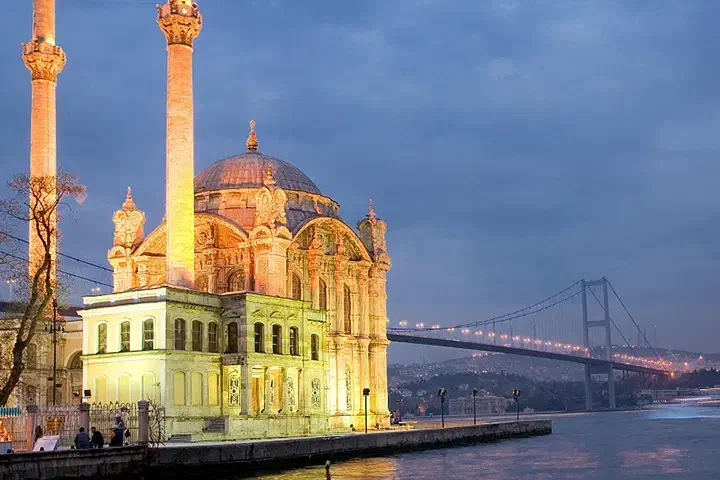 تور استانبول / تورآنتالیا / ترکیه / کارگزارمستقیم|تور و چارتر|شیراز, ریشمک|دیوار