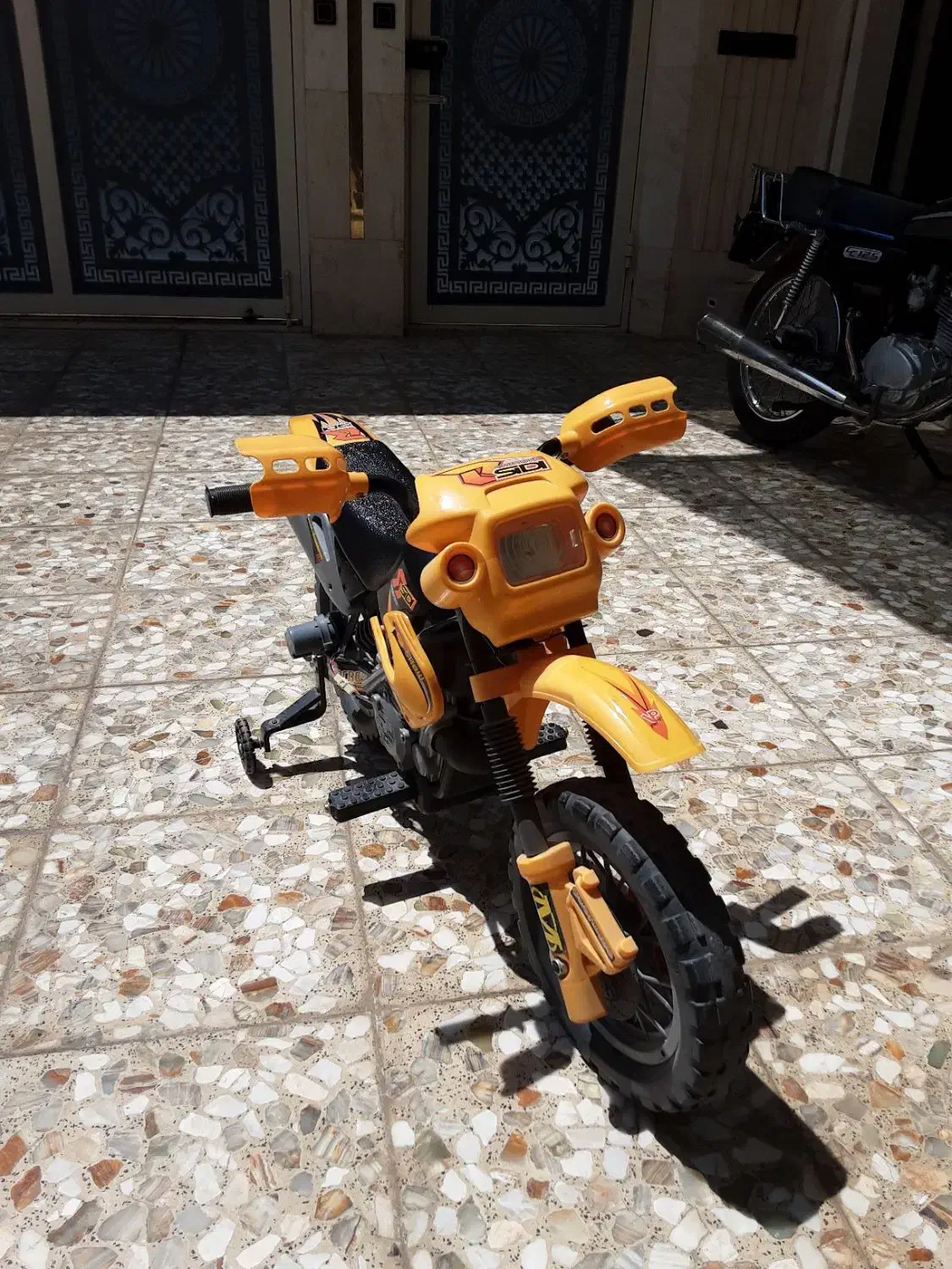 موتور شارژی سالم|اسباب‌‌بازی|اصفهان, احمدآباد|دیوار