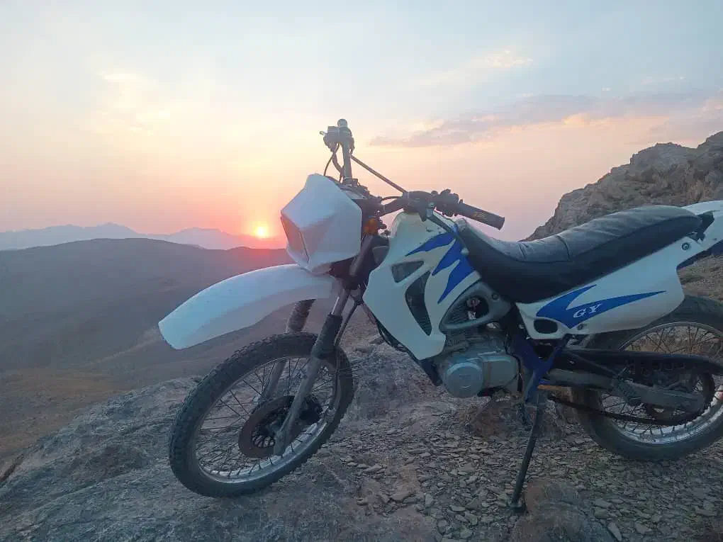 تریل ۲۰۰ جی وای|موتورسیکلت|فرخ‌شهر, |دیوار