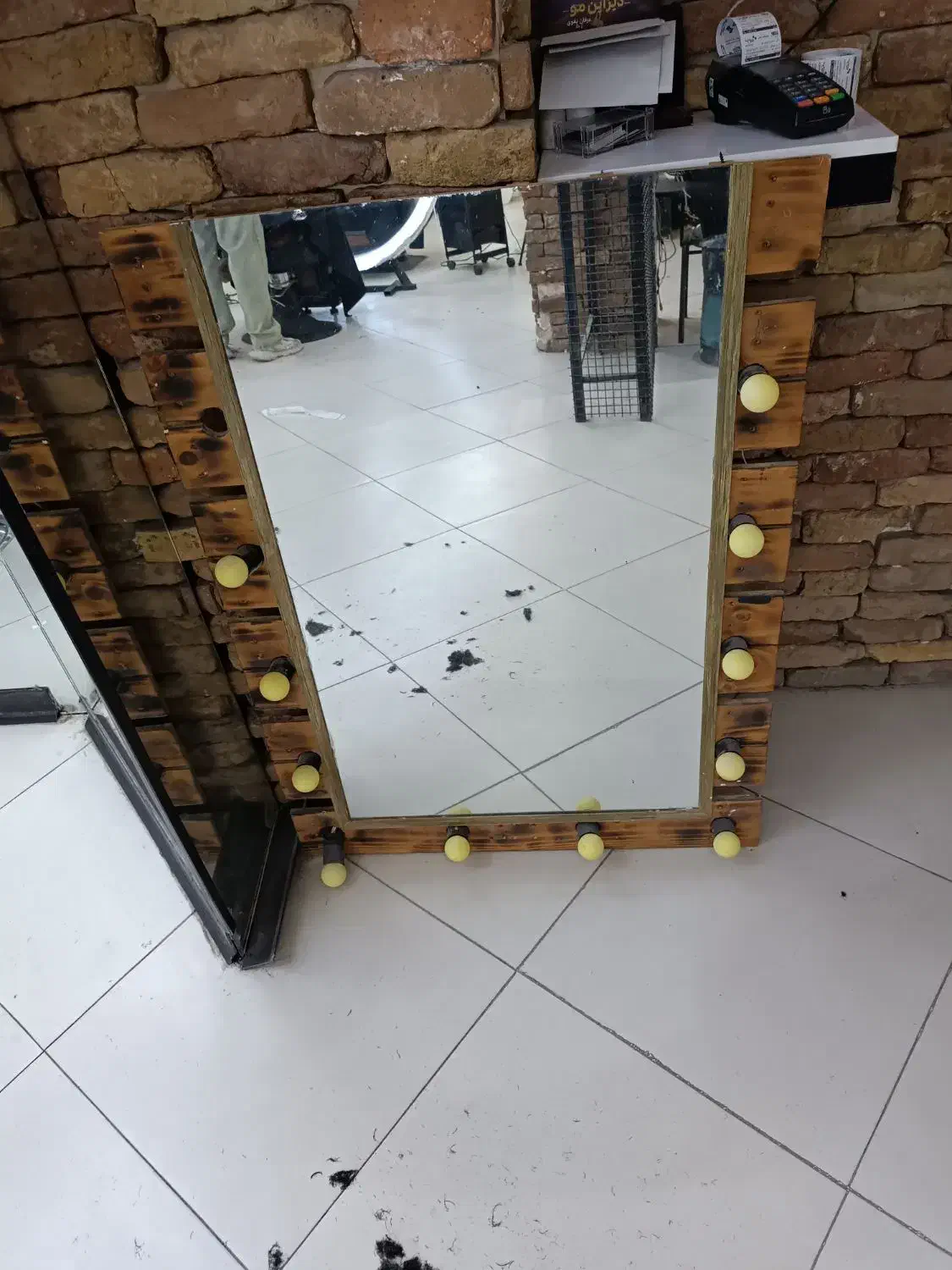 آیینه نور دار|مبلمان خانگی و میز عسلی|سیرجان, |دیوار