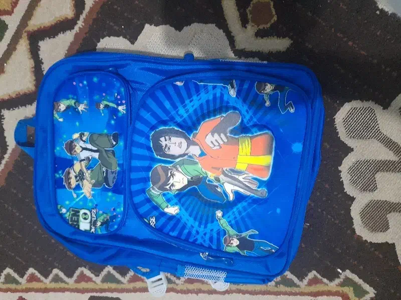 کیف پسرانه|کیف، کفش، کمربند|شیراز, بالا کفت|دیوار