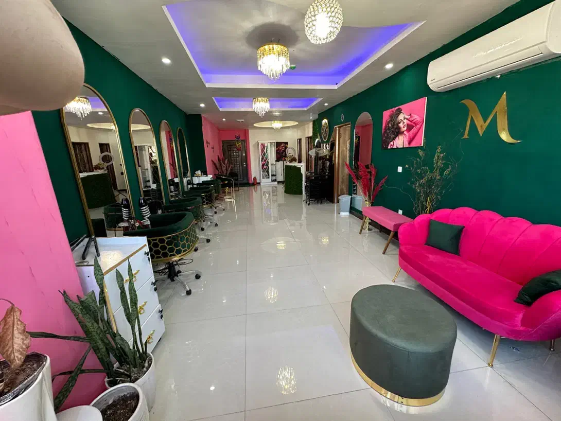 سالندارم دنبال یه شریک هستم تو اجاره|خدمات آرایشگری و زیبایی|ساری, |دیوار