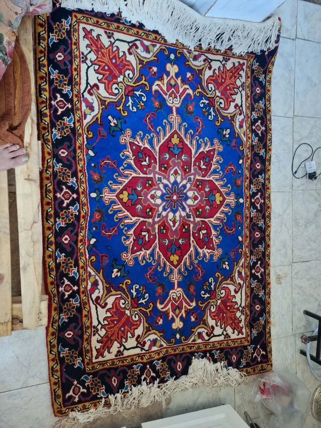 فرش دستباف هریس|فرش|نسیم‌شهر, |دیوار