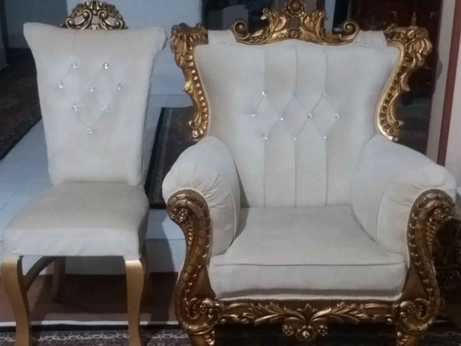 مبل 9 نفره در حد کاملا نو نو|مبلمان خانگی و میز عسلی|سلماس, |دیوار