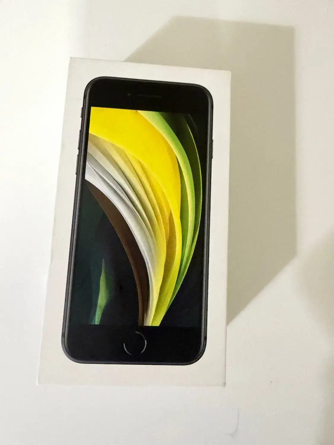 iPhone SE 2020|موبایل|تهران, امانیه|دیوار