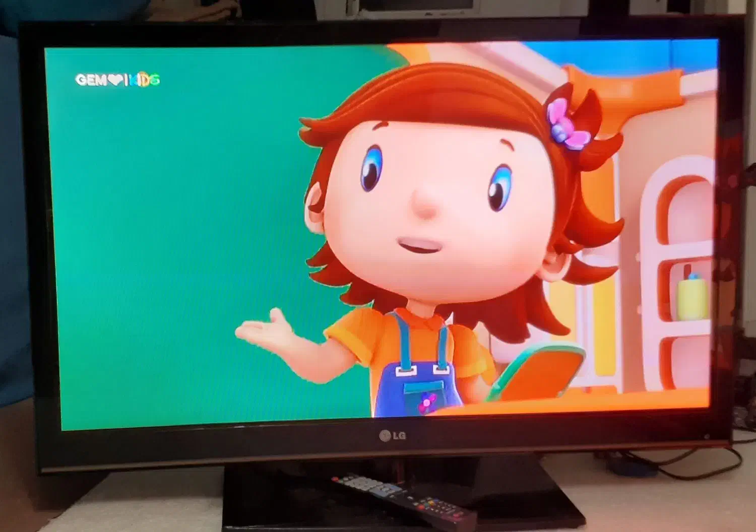 ۴۲اینچ الجی پلاسما|تلویزیون و پروژکتور|لاهیجان, شهرک سلمان فارسی|دیوار