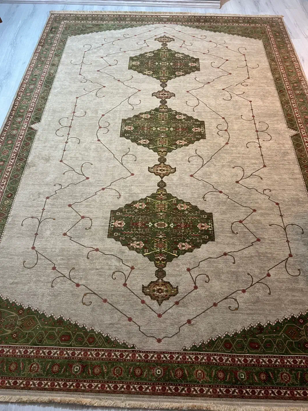 فرش ماشینی طرح ابریشم|فرش|علی‌آباد کتول, |دیوار