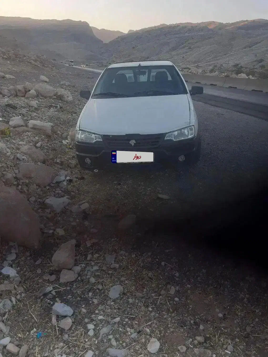 وانت اریسان مدل ۹۶|خودرو سواری و وانت|کرج, میدان میوه و تره بار مرکزی|دیوار