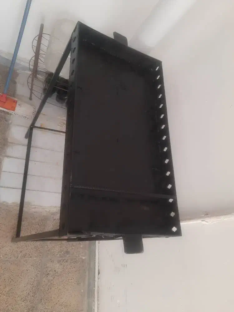 منقل کبابی پایه دار|اجاق گاز و لوازم برقی پخت‌وپز|ایلام, |دیوار