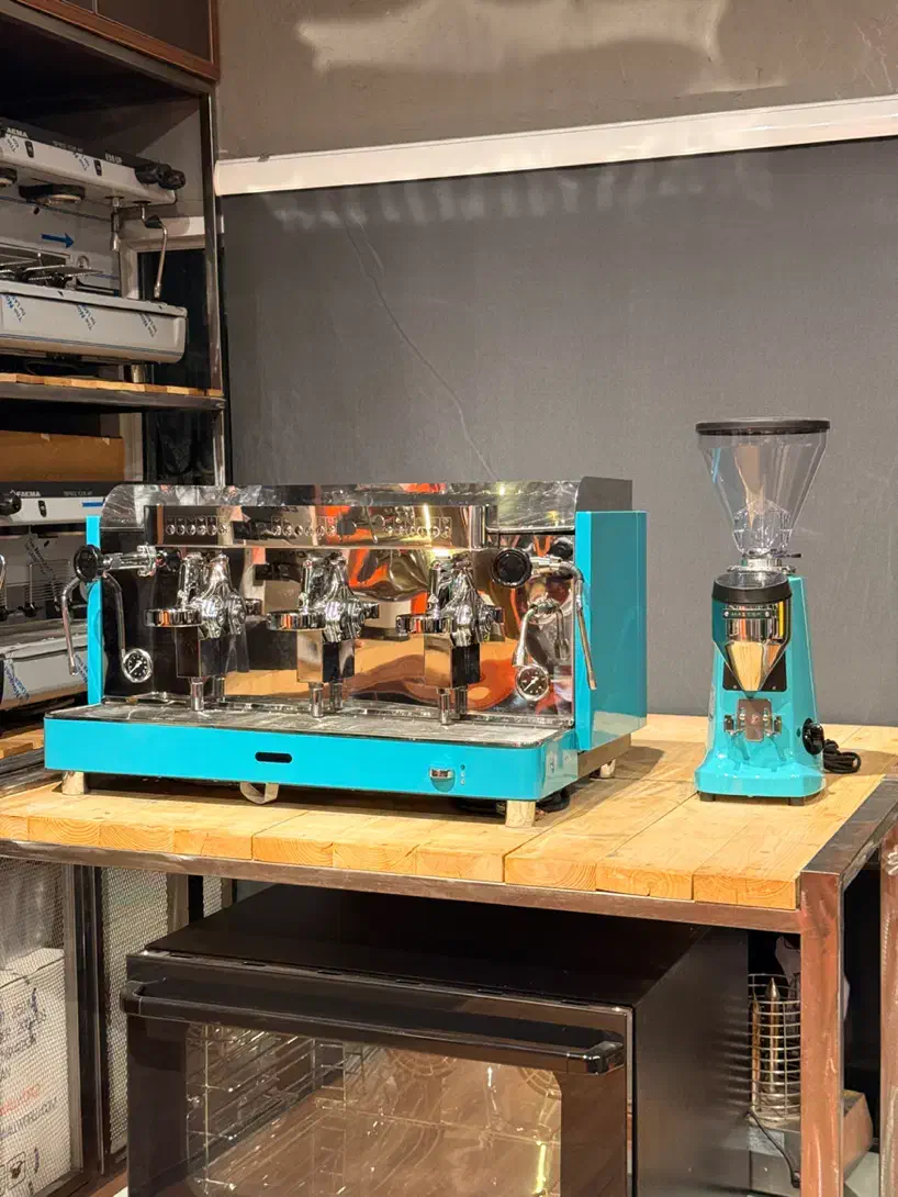 دستگاه اسپرسو ساز مولتی بویلر VBM مدل رپلیکا|کافی‌شاپ و رستوران|تهران, نیاوران|دیوار