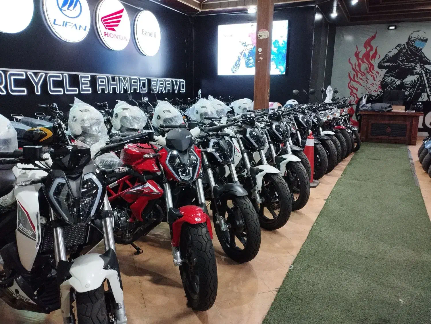 بنللی موتور اراک خ محسنی با شرایط و تخفیف|موتورسیکلت|اراک, |دیوار