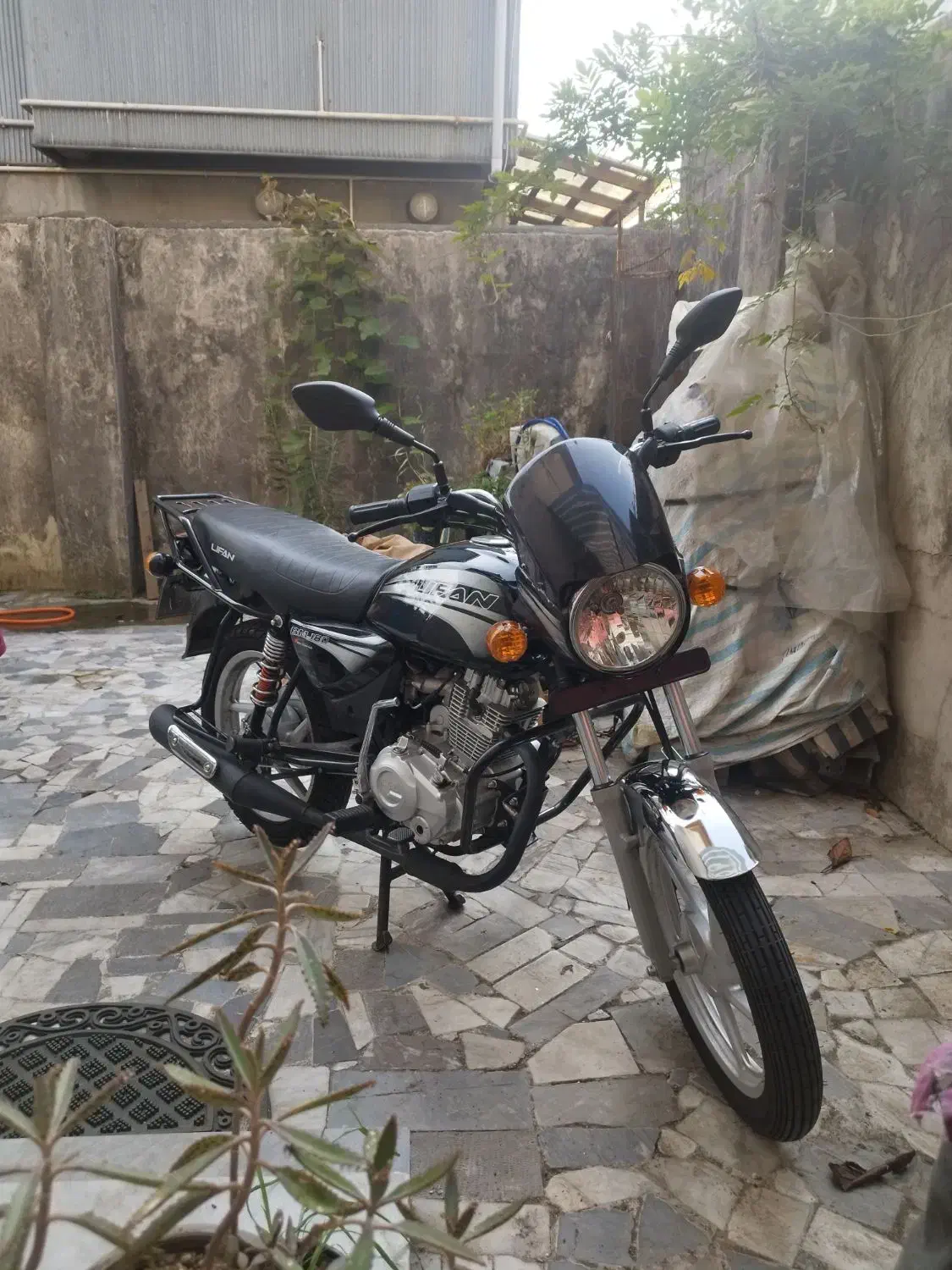 موتور۱۸۰|موتورسیکلت|بندر انزلی, لاله|دیوار