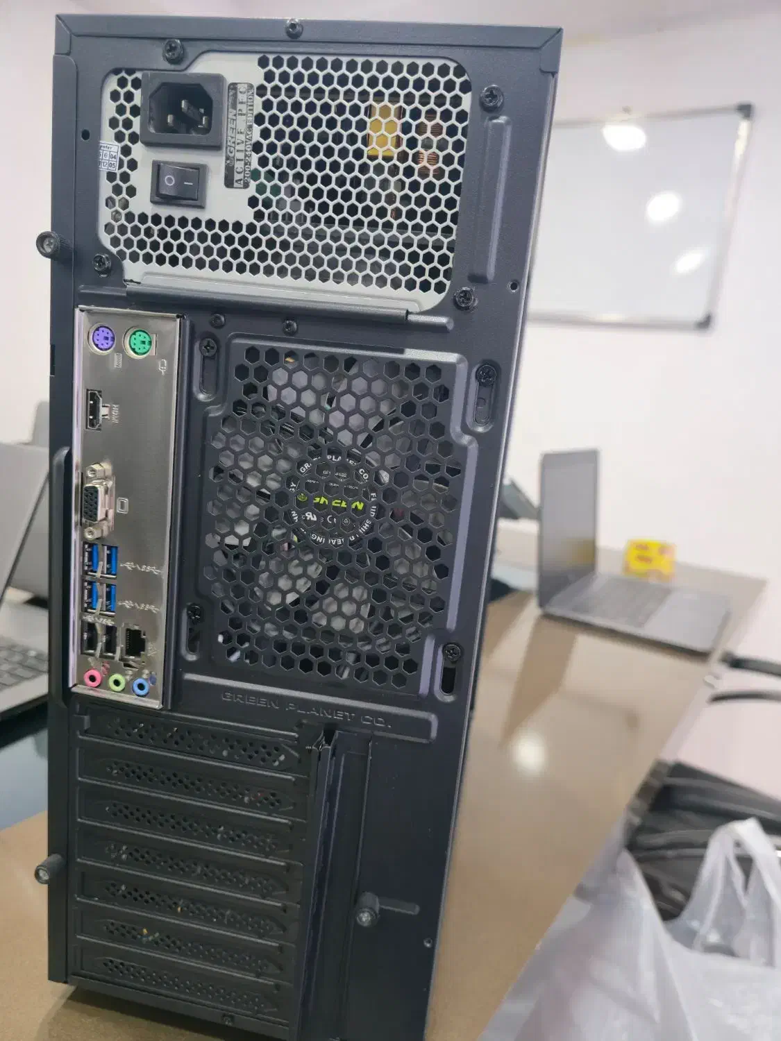 کیس کامپیوتر نو|رایانه رومیزی|سقز, |دیوار