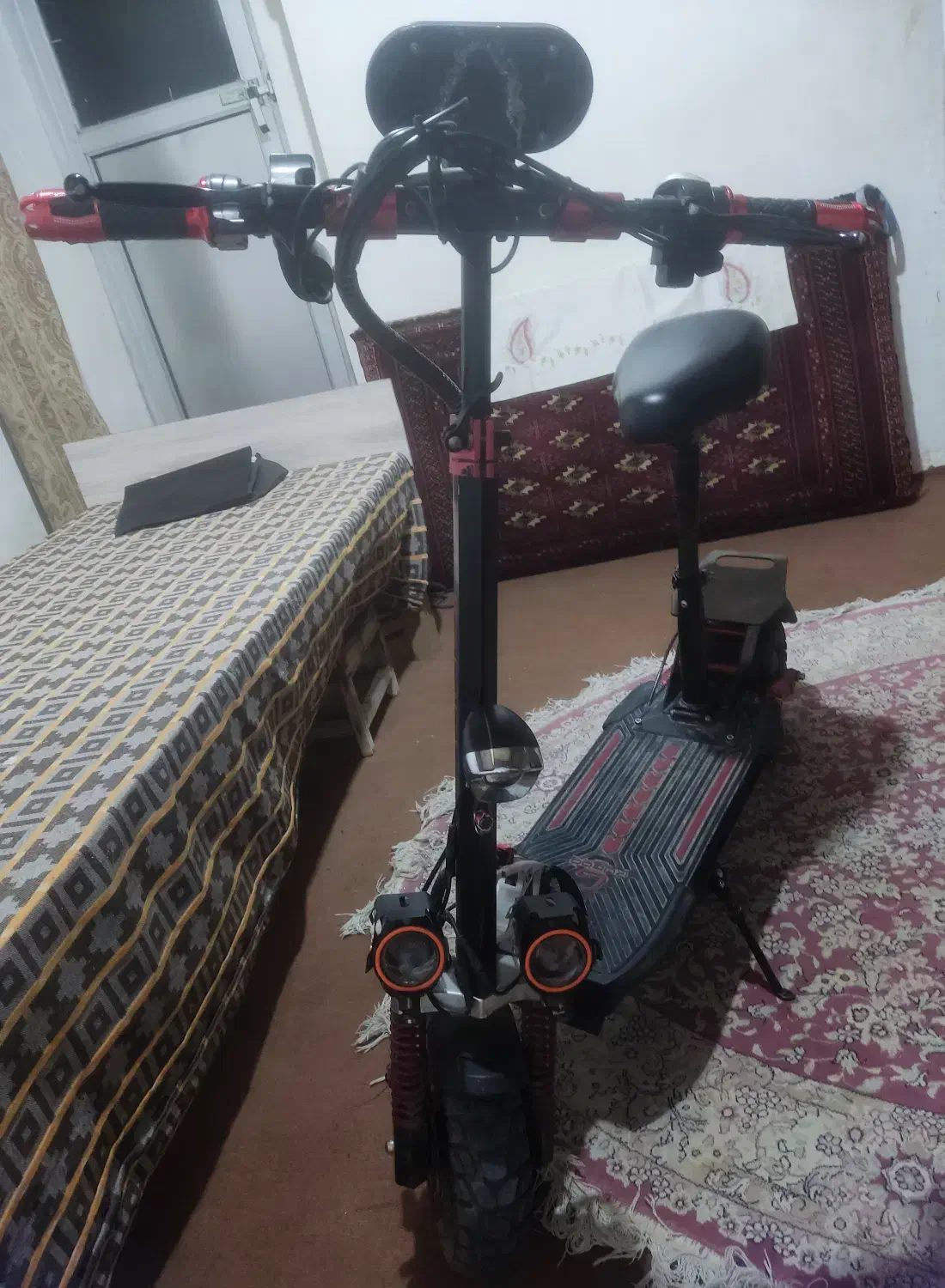 اسکوتر برقی|دوچرخه، اسکیت، اسکوتر|گنبد کاووس, |دیوار