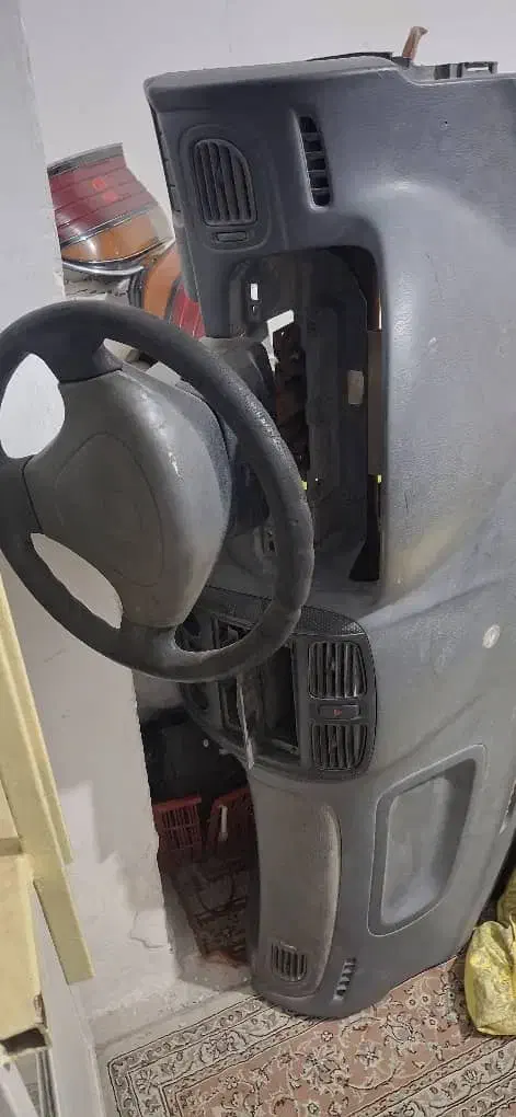 داشبورد مزدا ۳۲۳ اصلی|قطعات یدکی و لوازم جانبی|قدس, زرنان بالا|دیوار