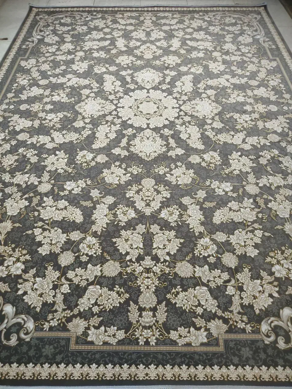 تعداد محدودی فرش ۶و۹و۱۲متری ۱۲۰۰شانه برجسته آکبند|فرش|کرمانشاه, |دیوار