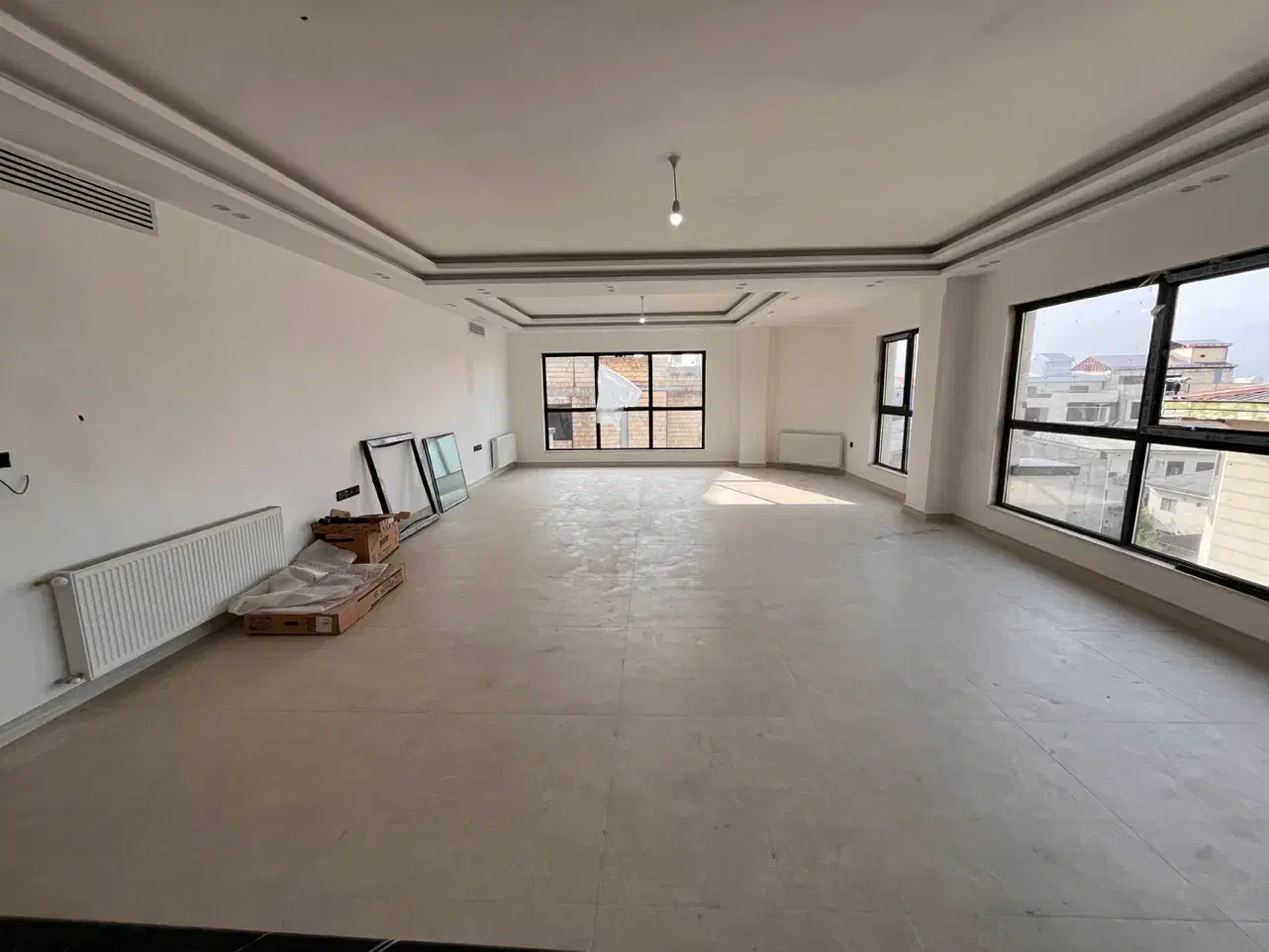 آپارتمان نوساز / تک واحدی /نقطه یک شهر خ شیشه گران|فروش آپارتمان|لاهیجان, شیشه گران|دیوار