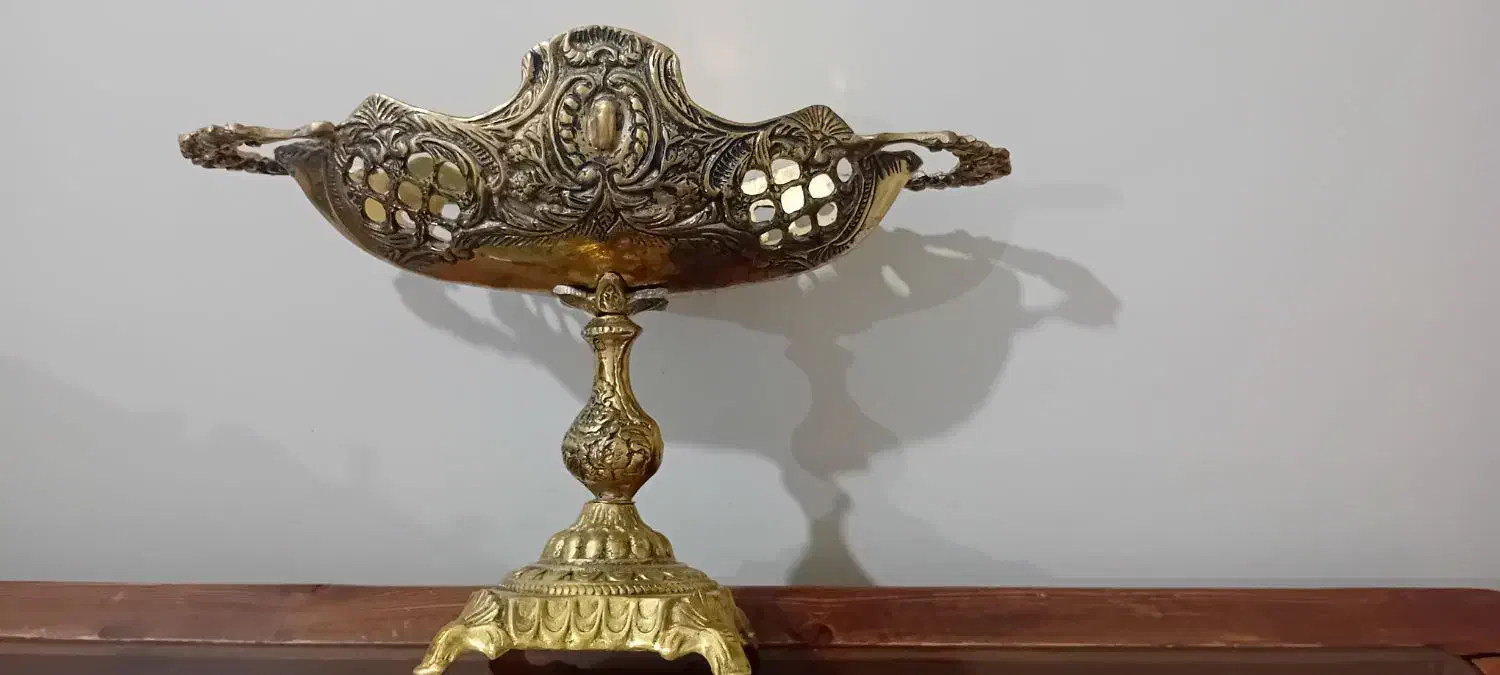 کشکول برنز|کلکسیون اشیاء عتیقه|فردیس, سرحد آباد|دیوار