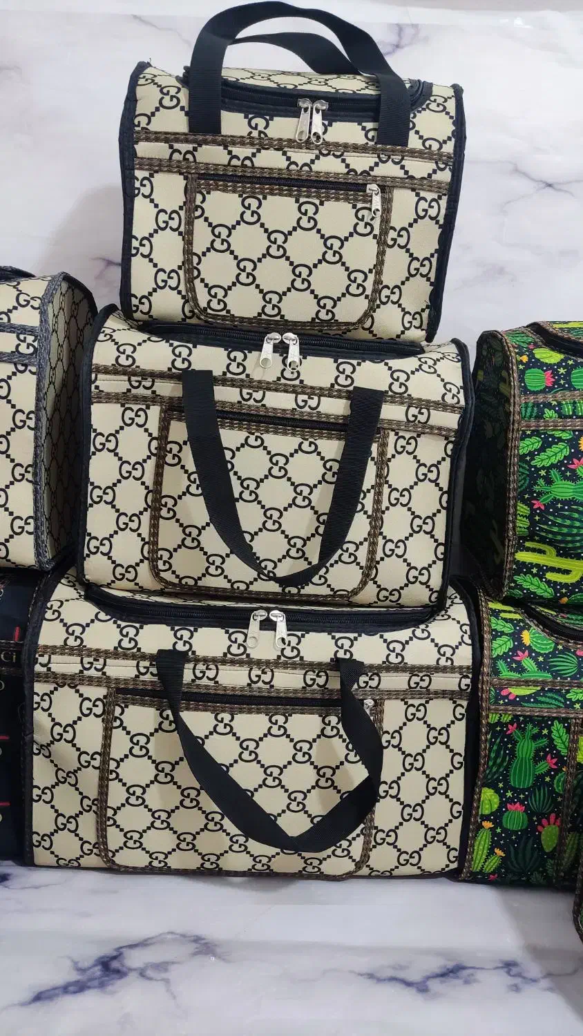 ساک مسافرتی|کیف، کفش، کمربند|هشتگرد, خور|دیوار