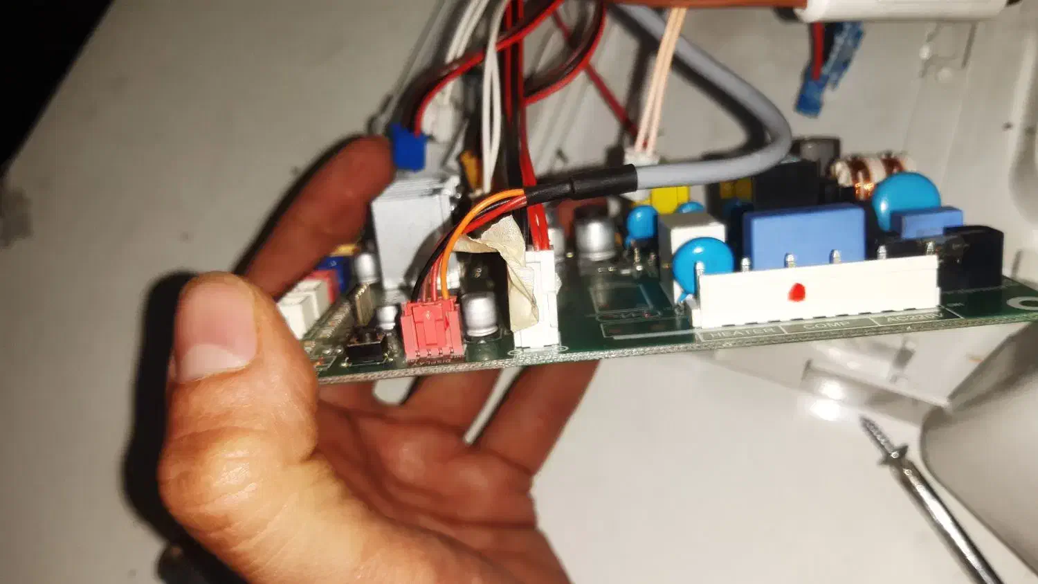 تعمیر یخچال و فریزر و ماشین لباسشویی|خدمات پیشه و مهارت|دزفول, |دیوار