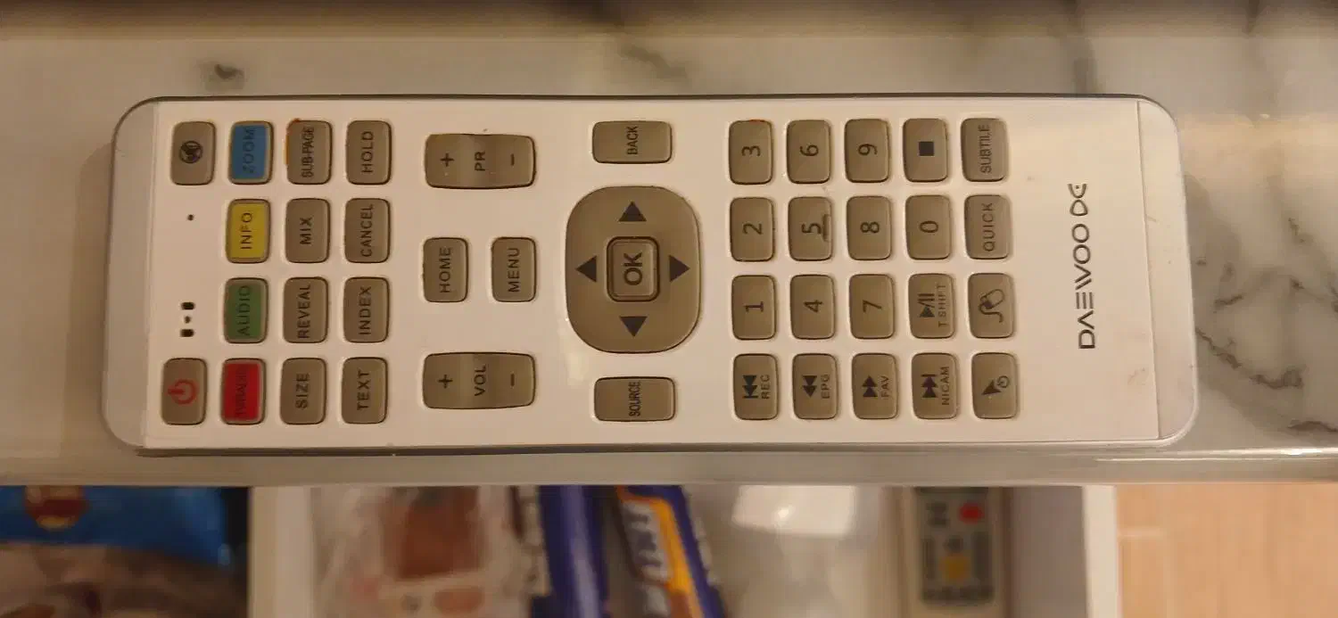 تلویزیون ۴۳ اینچ دوو|تلویزیون و پروژکتور|رشت, یخسازی|دیوار