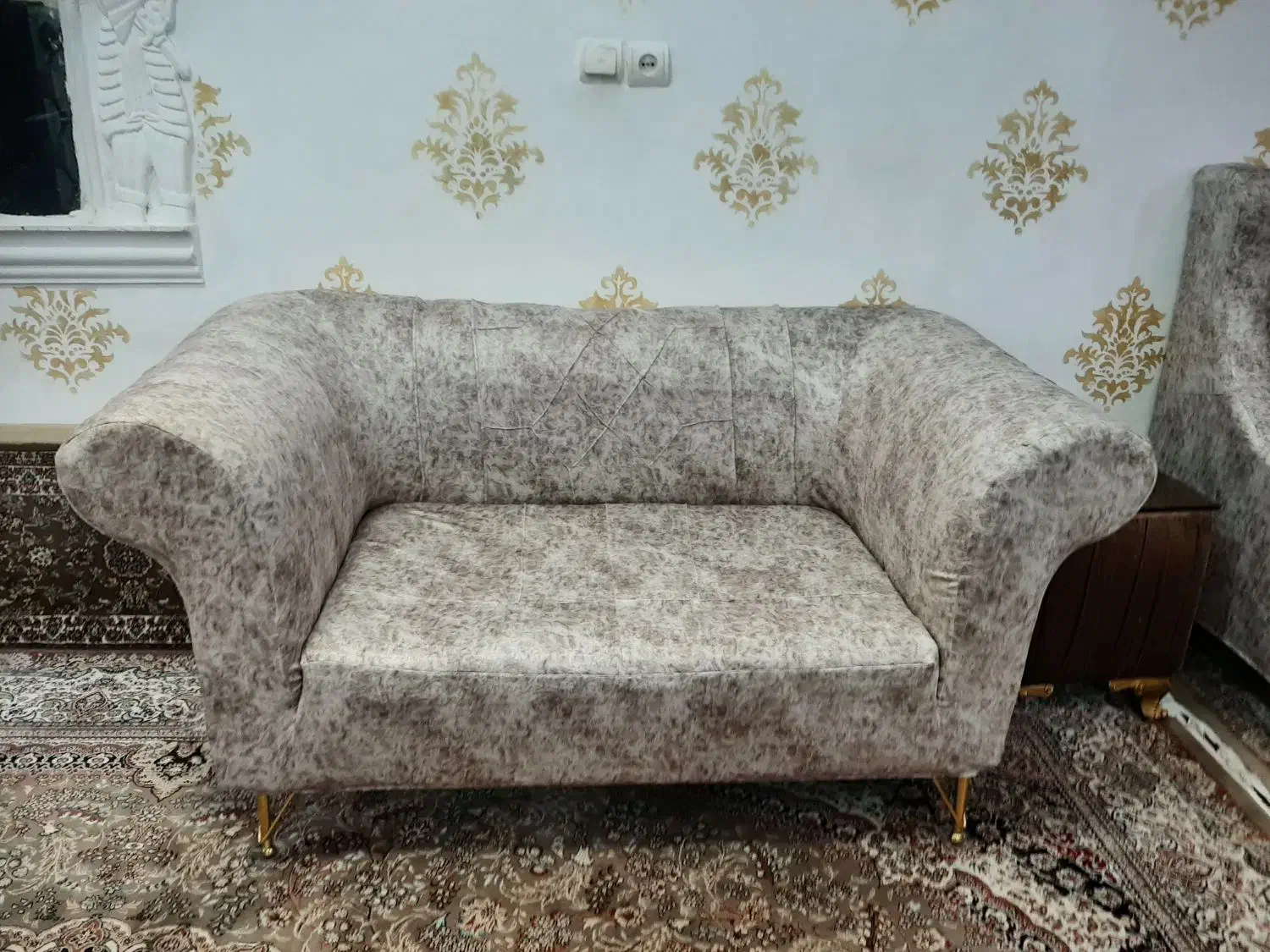 دوخت تخصصی انواع کاور مبلمان سلطنتی و راحتی|خدمات پیشه و مهارت|الشتر, |دیوار