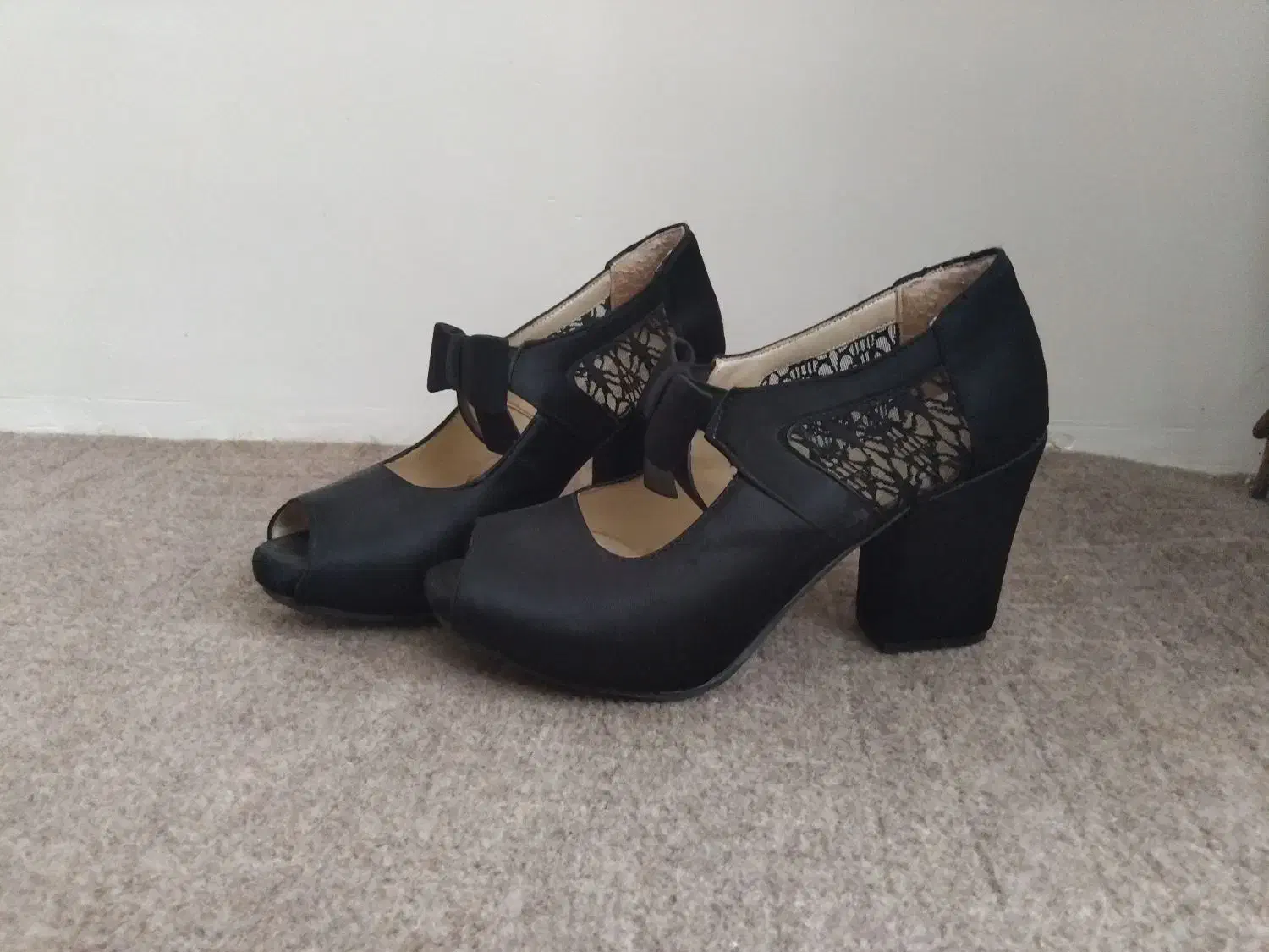 کفش سایز ۳۹|کیف، کفش، کمربند|قوچان, |دیوار