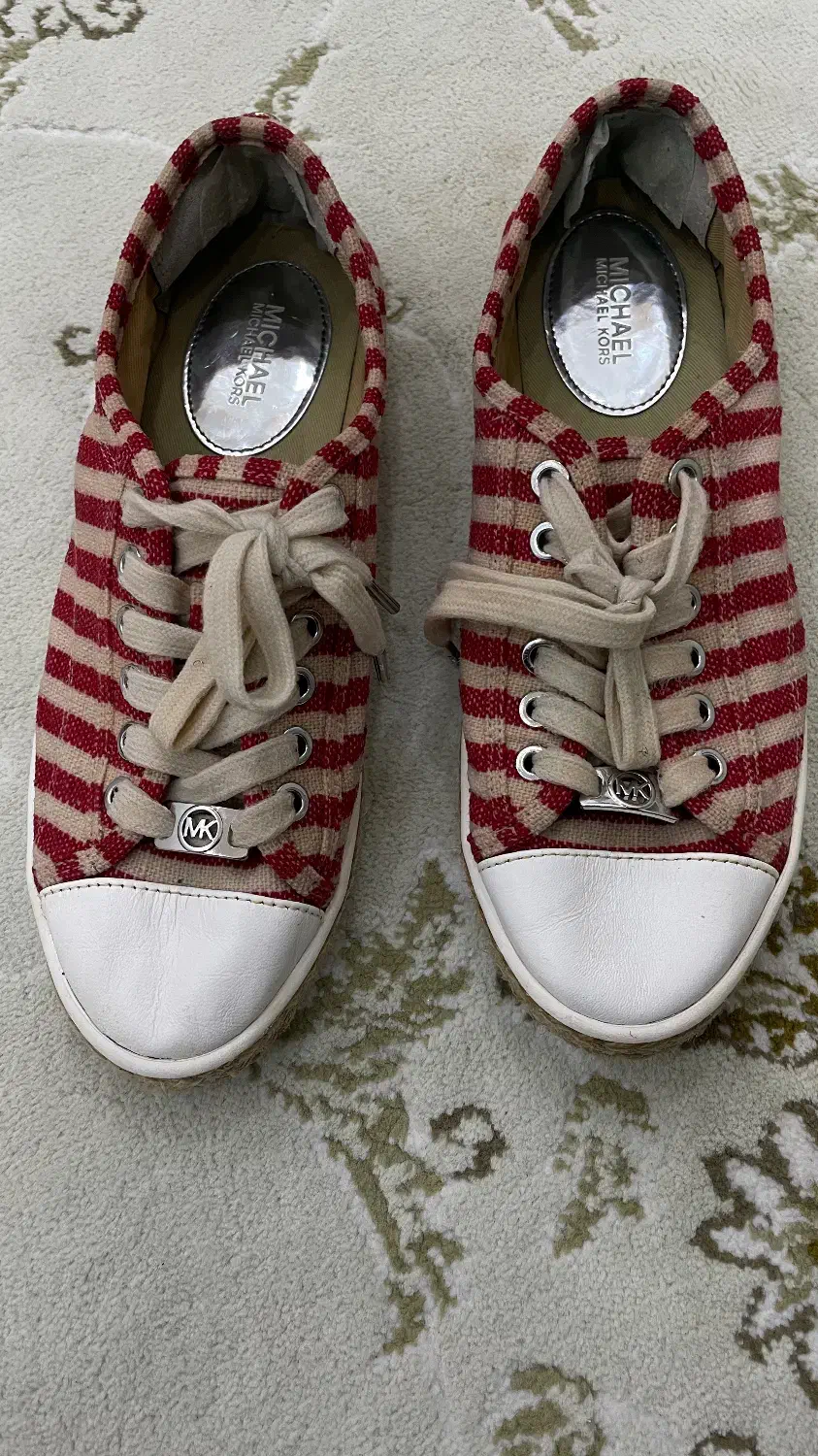 کتونی اورجینال دخترانه سایز۳۸/۳۹|کیف، کفش، کمربند|رشت, معلم|دیوار