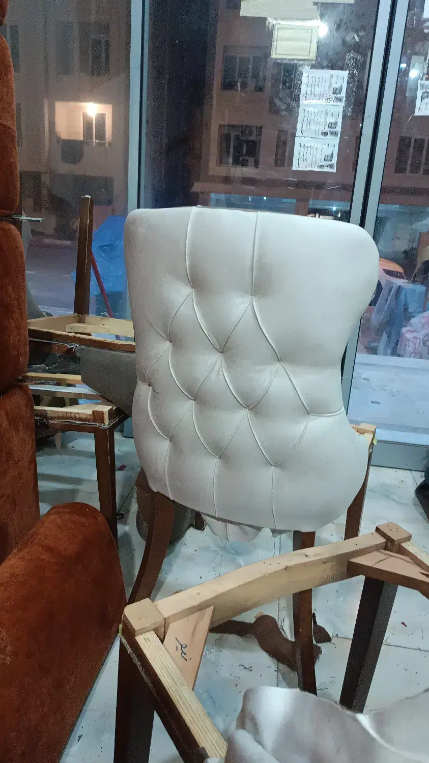 تعمیرات مبل و صندلی|خدمات پیشه و مهارت|کیش, |دیوار