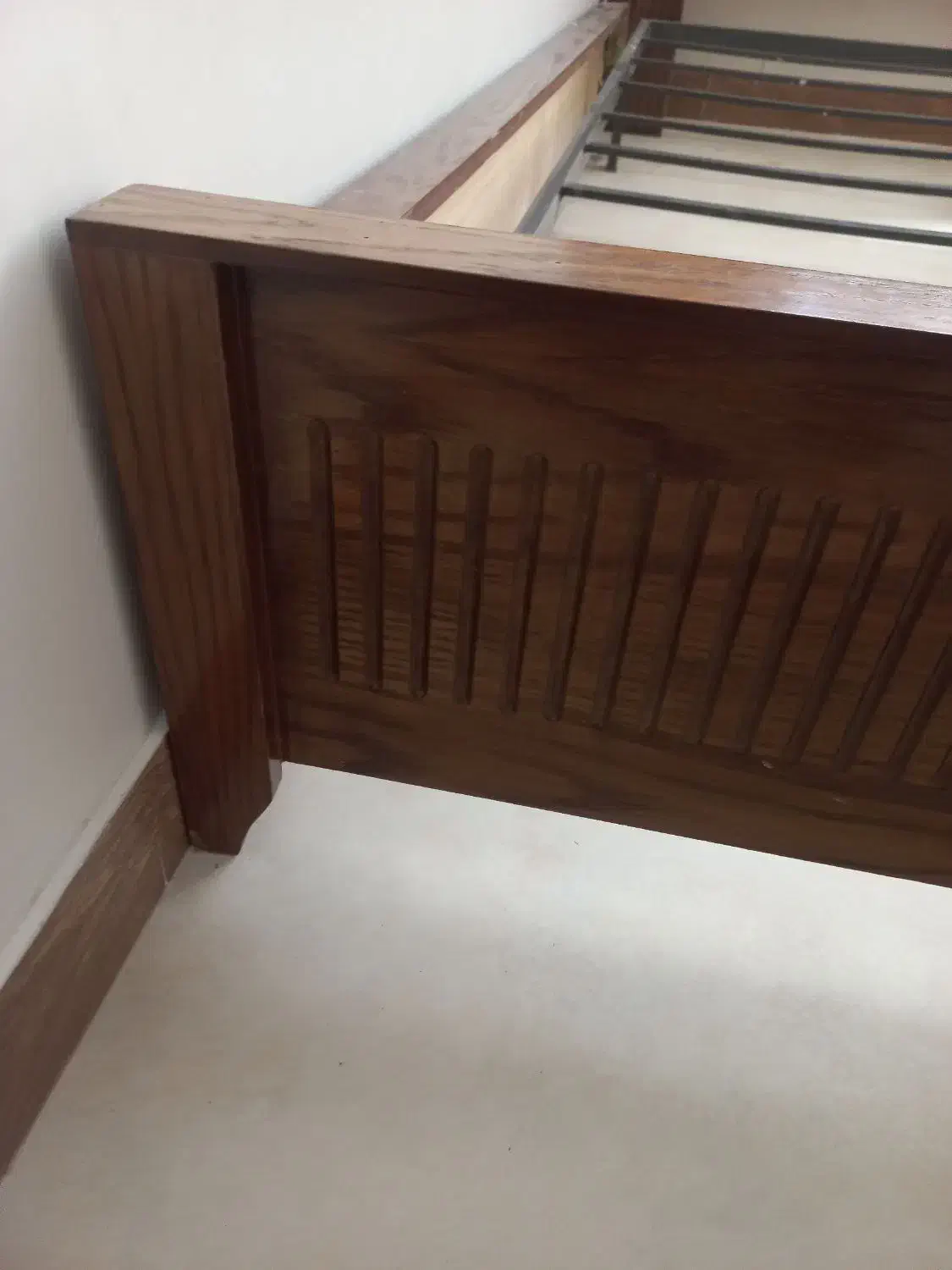 سرویس خواب کامل با تشک وکفی تخت|تخت و سرویس خواب|ورامین, ورامین|دیوار