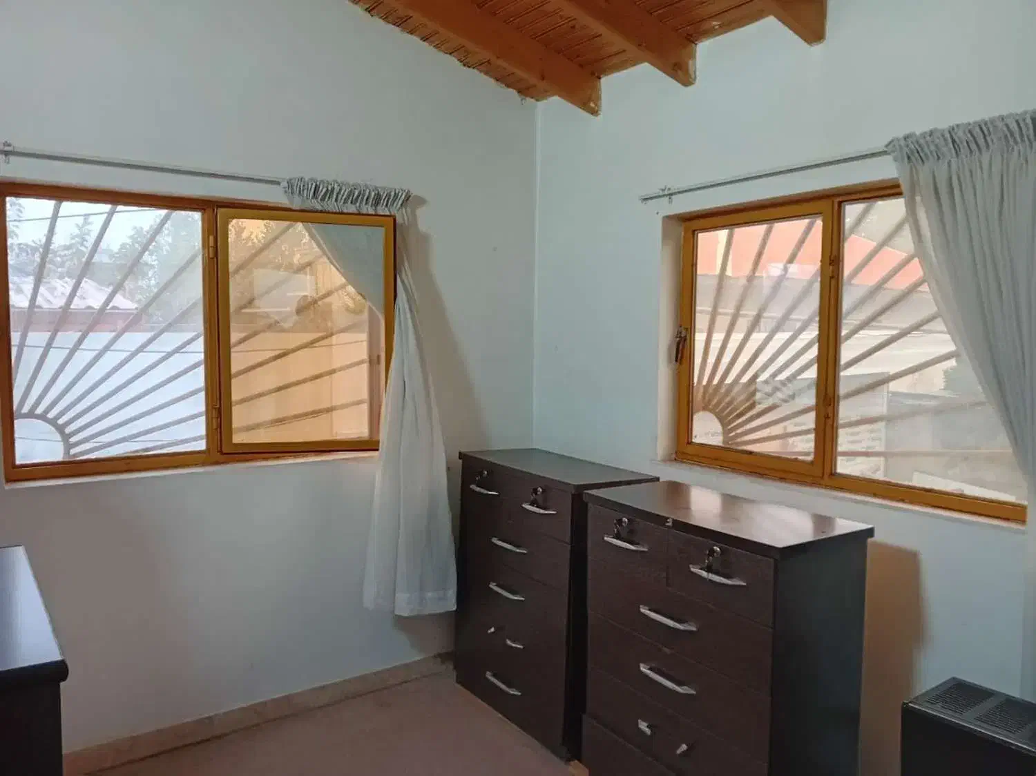 تهاتر یا فروش ویلا . گیلان با آپارتمان در تهران|فروش خانه و ویلا|شفت, |دیوار