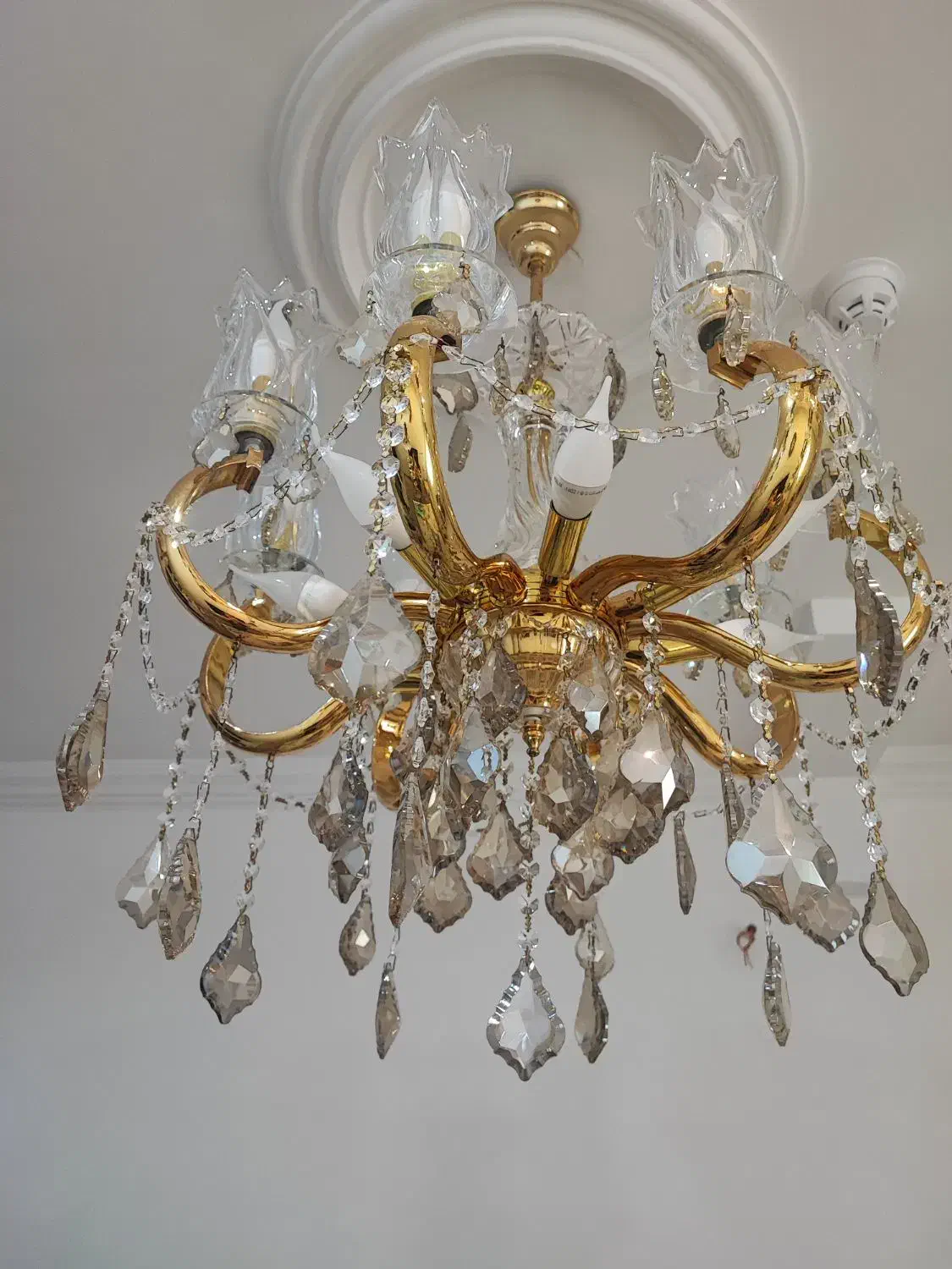 لوستر کریستالی در حدنو|لوستر و چراغ آویز|ساوه, |دیوار