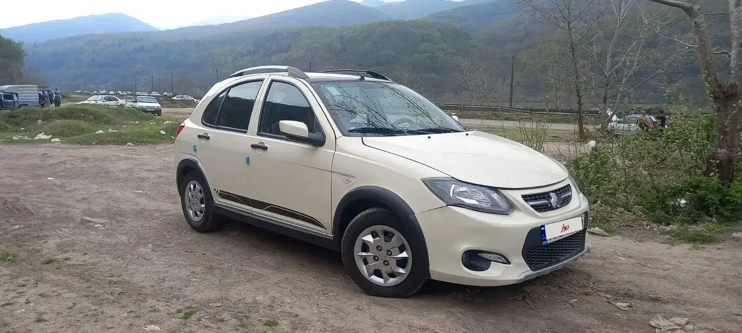 کوییک ۱۴۰۲ R رنگ کرم مشکی|خودرو سواری و وانت|الوند, |دیوار