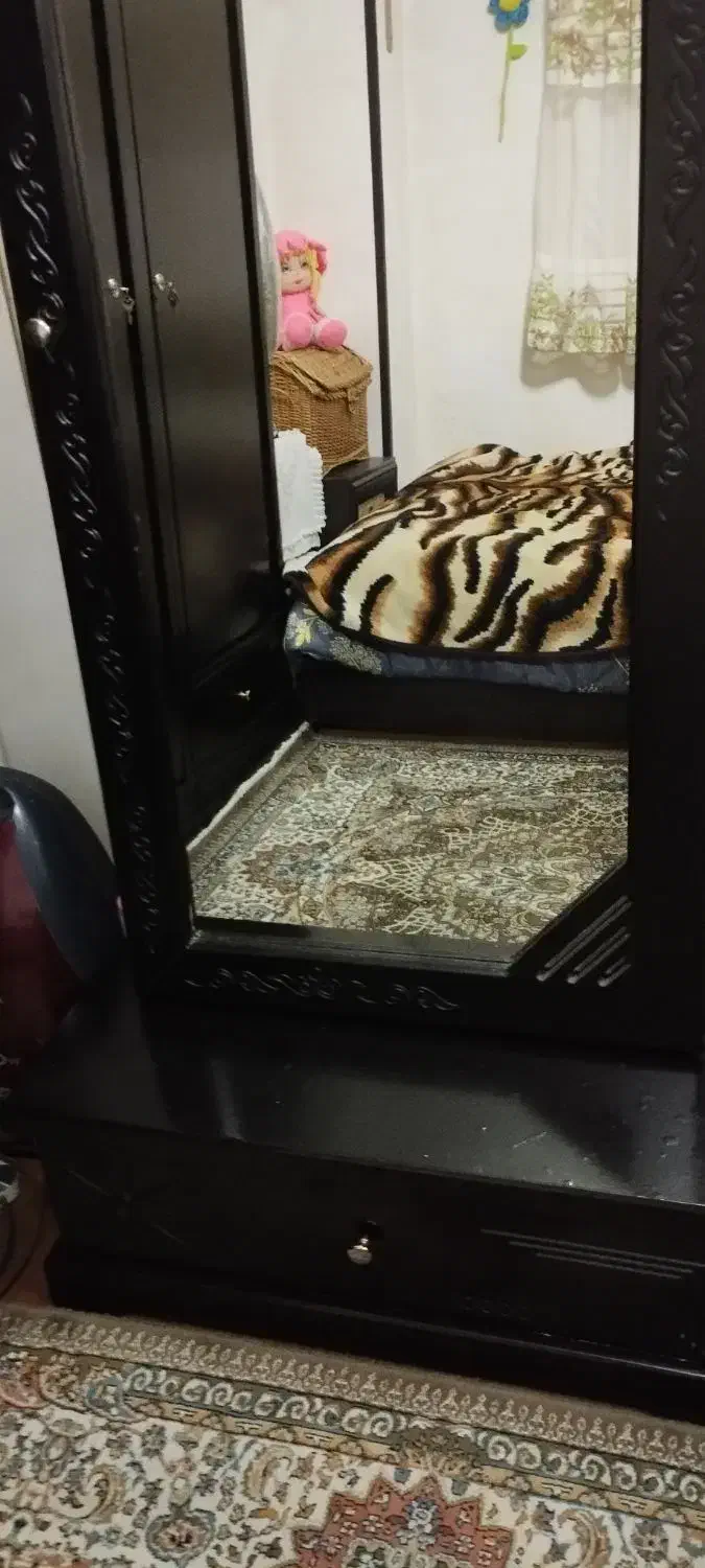 دراور و اینه|جاکفشی، کمد، دراور|پرند, فاز ۶|دیوار