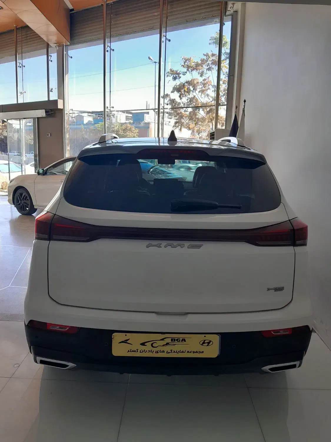 کی‌ام‌سی ایکس۵ مدل۱۴۰۳ نمایندگی کرمان موتور|خودرو سواری و وانت|تهران, جوادیه تهرانپارس|دیوار