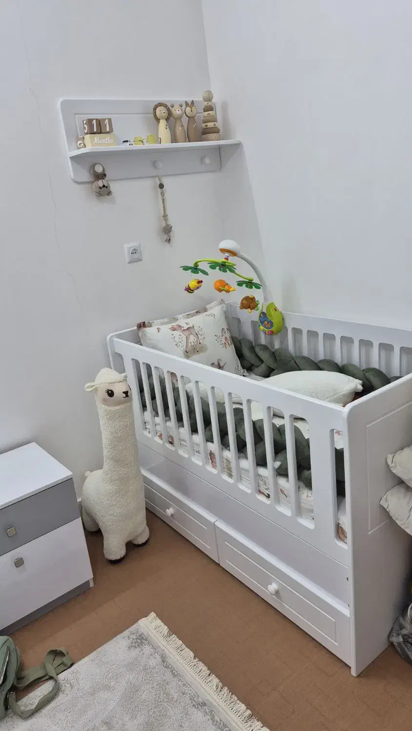 تخت خواب بچه|تخت و صندلی بچه|قم, نیروگاه|دیوار