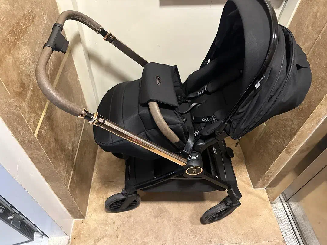 کالسکه کودک|کالسکه و لوازم جانبی|رشت, بلوار گیلان|دیوار