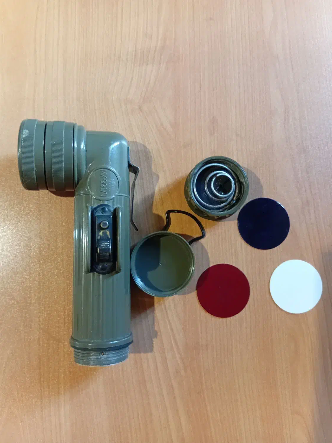 چراغ قوه آمریکایی|کلکسیون اشیاء عتیقه|تهران, محمودیه|دیوار