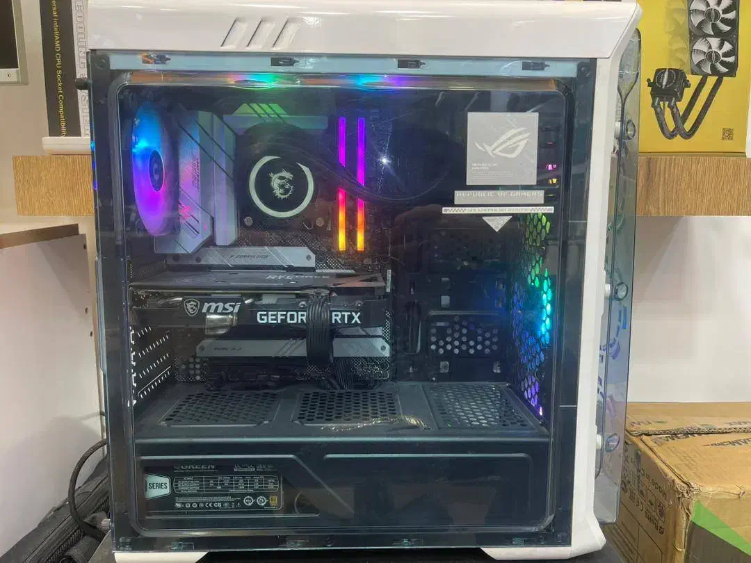 کیس گیمینگ|رایانه رومیزی|قم, صفائیه|دیوار