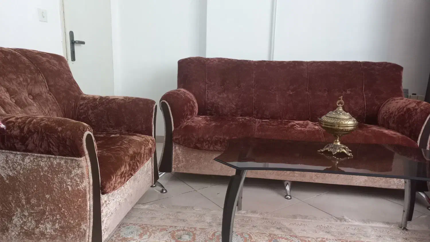 جلو مبلی به همراه مبل|مبلمان خانگی و میز عسلی|ساری, |دیوار