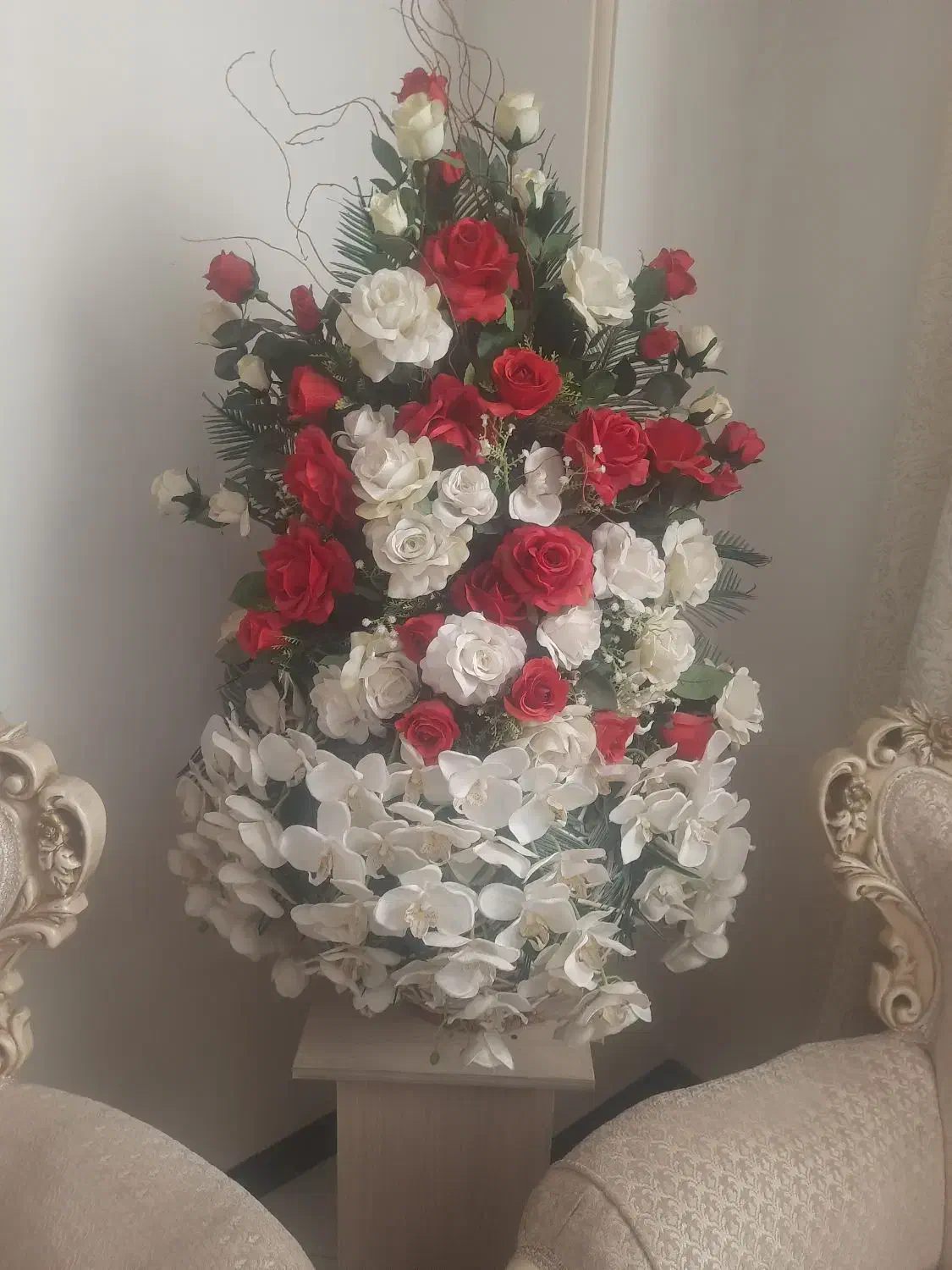 گل و گلدان مصنوعی بزرگ|گل مصنوعی|تهران, تهرانسر شرقی|دیوار