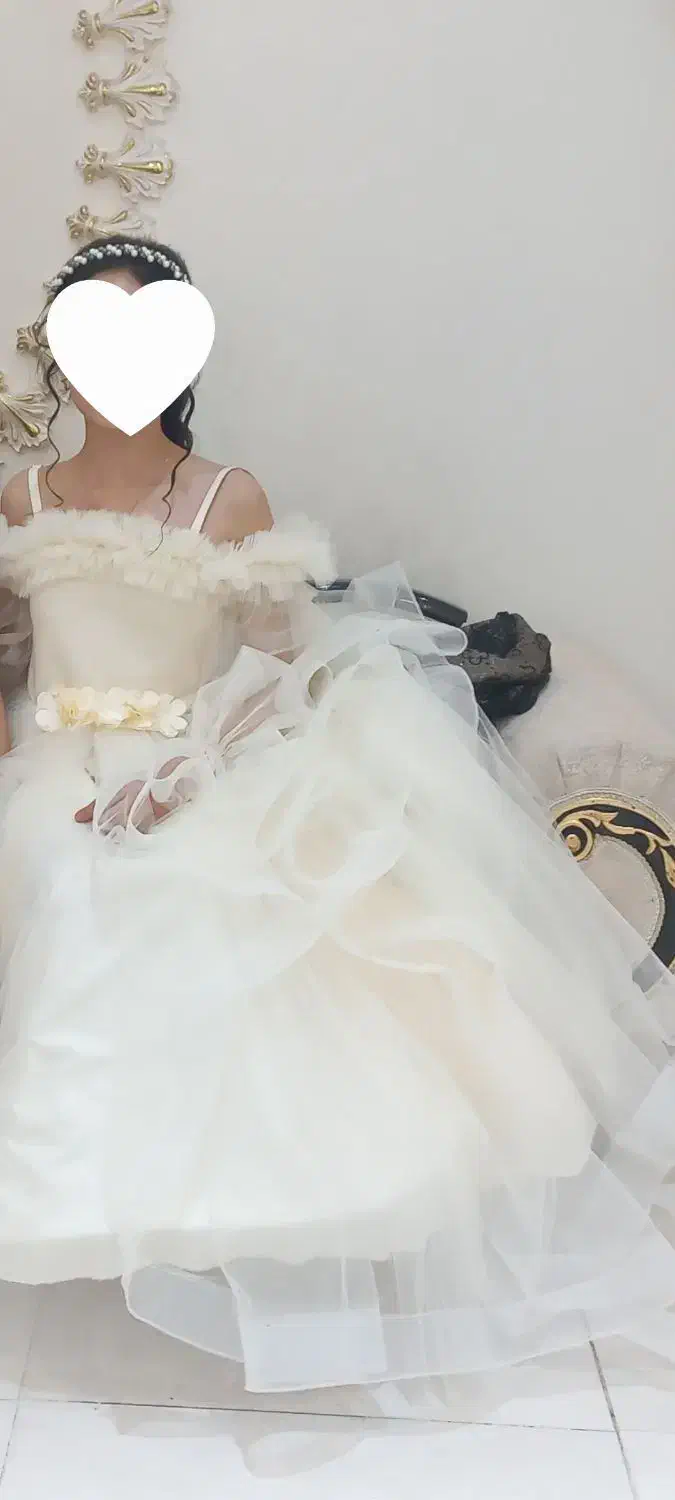 لباس مجلسی|کفش و لباس بچه|قم, وادی السلام|دیوار