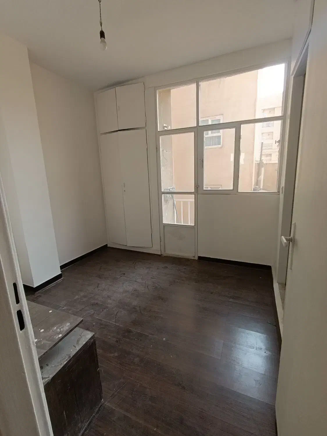 50 متر بازسازی شده رهن کامل خ حسینی (سلیمانی)