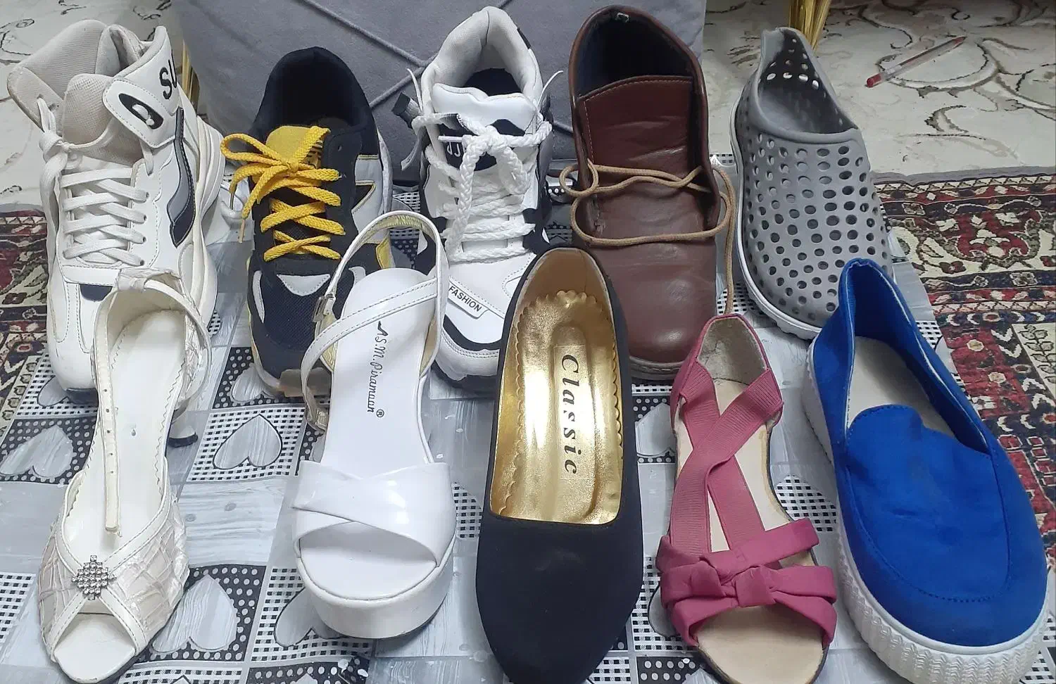کفشهای مجلسی کتانی اسپرت و زنانه از سایز ۳۶ تا ۴۰|کیف، کفش، کمربند|اصفهان, سرچشمه|دیوار