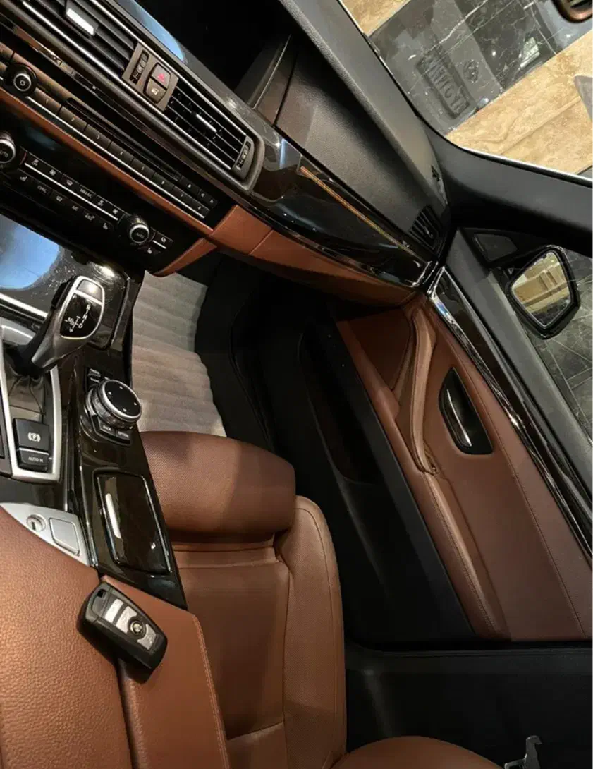 بی ام و ۵۲۸|خودرو سواری و وانت|تبریز, |دیوار