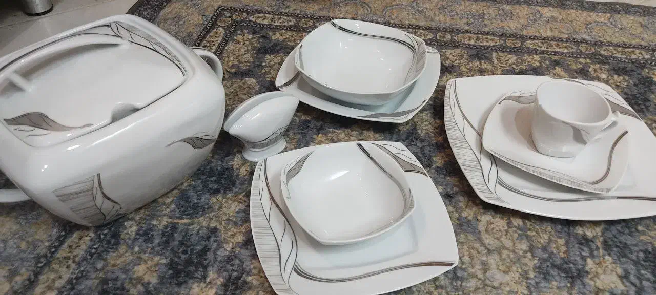 سرویس چینی تقدیس|ظروف سرو و پذیرایی|نیشابور, شهرک فیروزه|دیوار