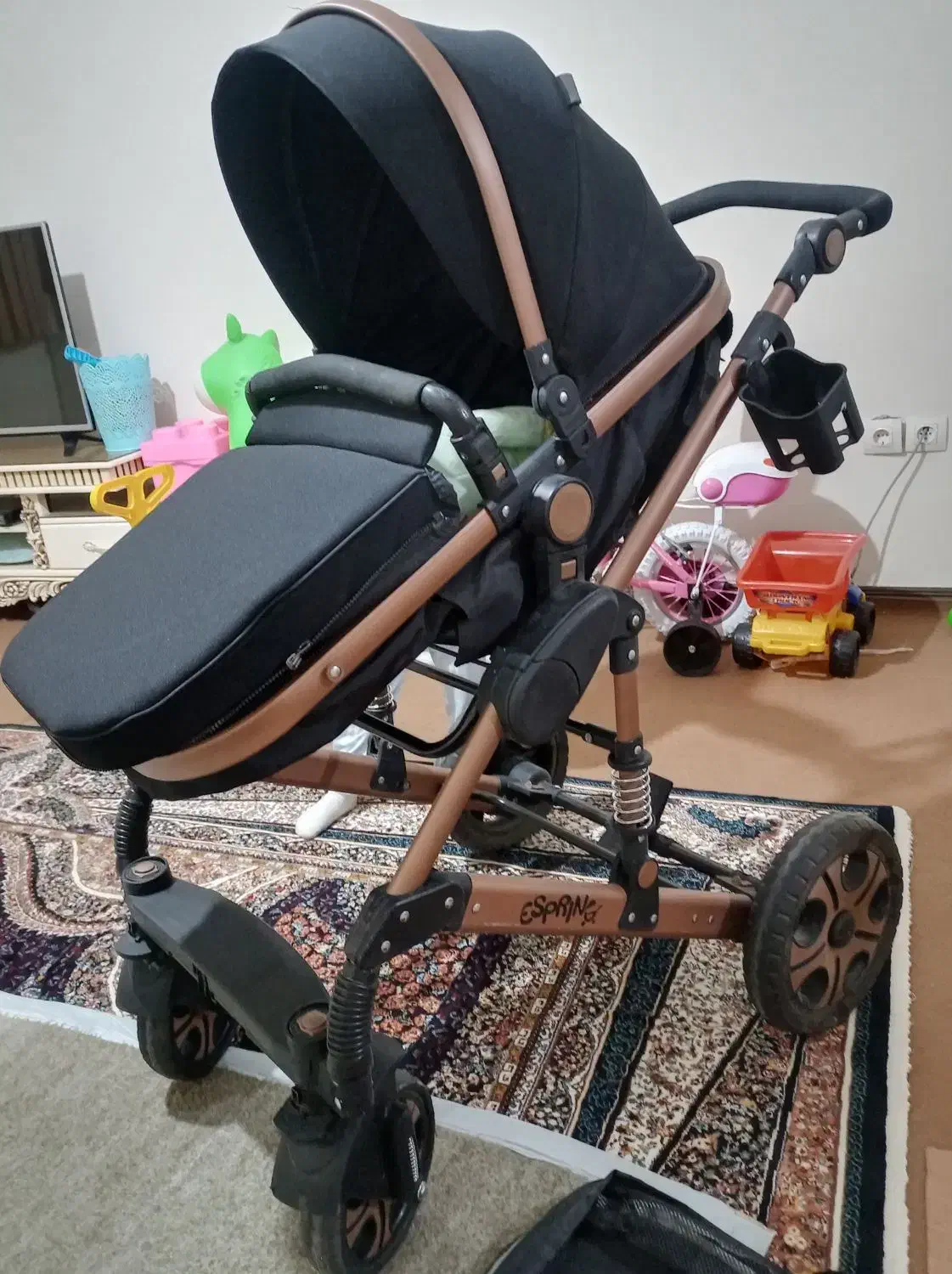 گالسکه اسپرینگ مشکی رزگلد|کالسکه و لوازم جانبی|صدرا-فارس, باغشهر گلبهار صدرا|دیوار