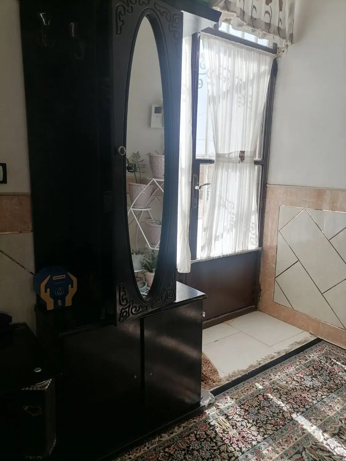 بوفه وجاکفشی|بوفه، ویترین، کنسول|رفسنجان, |دیوار