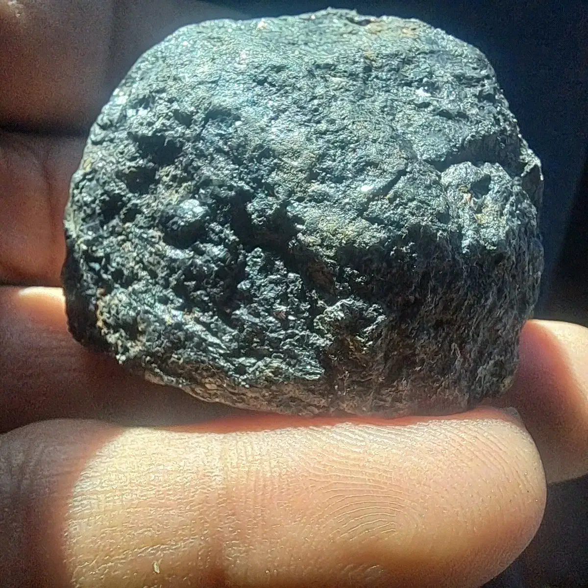 شهابسنگ شهاب سنگ|کلکسیون اشیاء عتیقه|شیراز, فرودگاه شهید دستغیب شیراز|دیوار