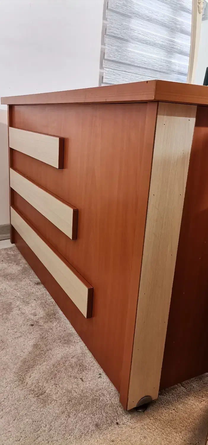 میز تحریر|میز تحریر و کامپیوتر|کاشان, صنعت|دیوار